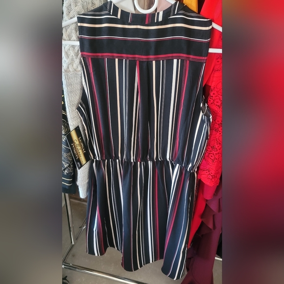 Multi Color Stripe Dress - Picture 5 of 9